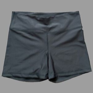 NWOT Old Navy PowerSoft Bike Shorts Black 4-inch inseam Women Size Large